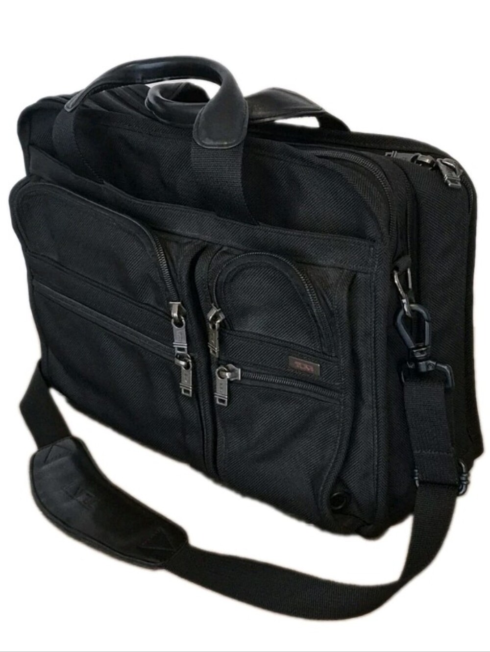Tumi Alpha #26031D4 Expandable Organizer Laptop Briefcase.